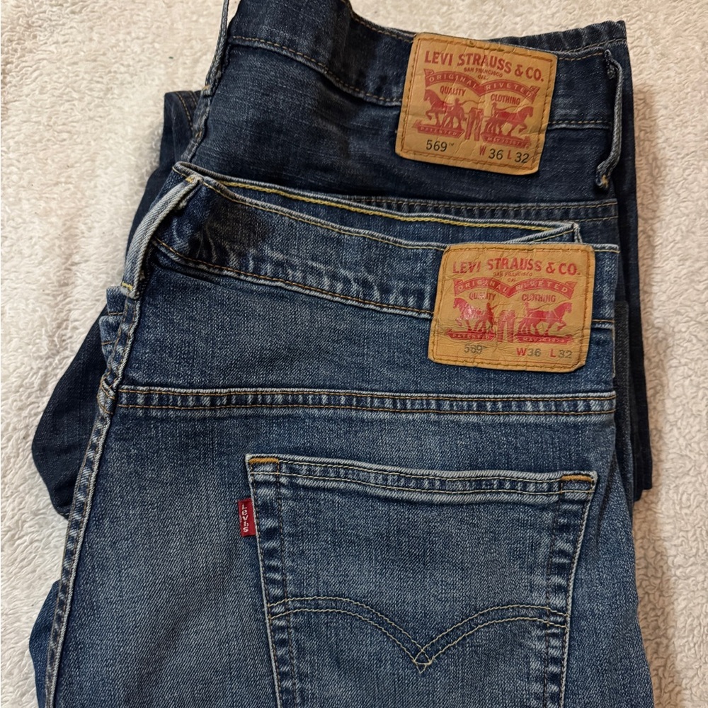Levi’s Jeans 569 (2 Pair)